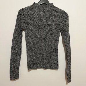 Uniqlo Ribbed Mock Neck Sweater